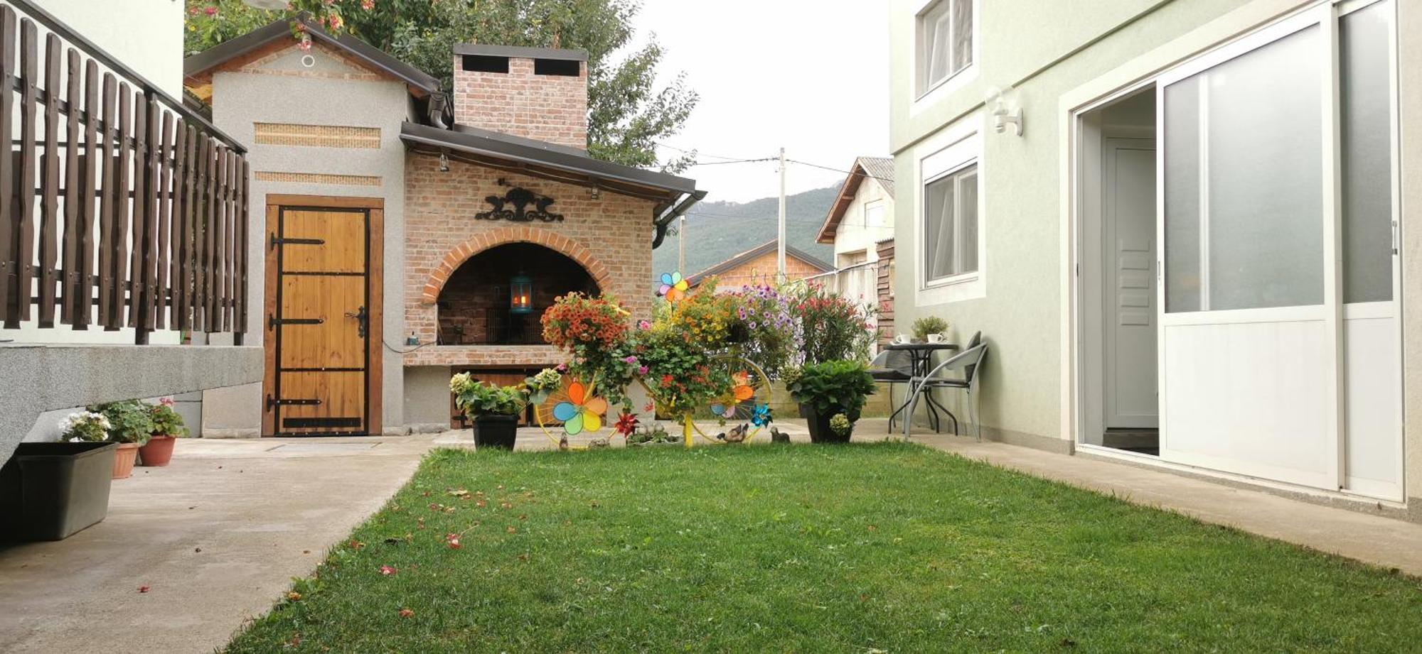 Ana Gračac Exterior foto